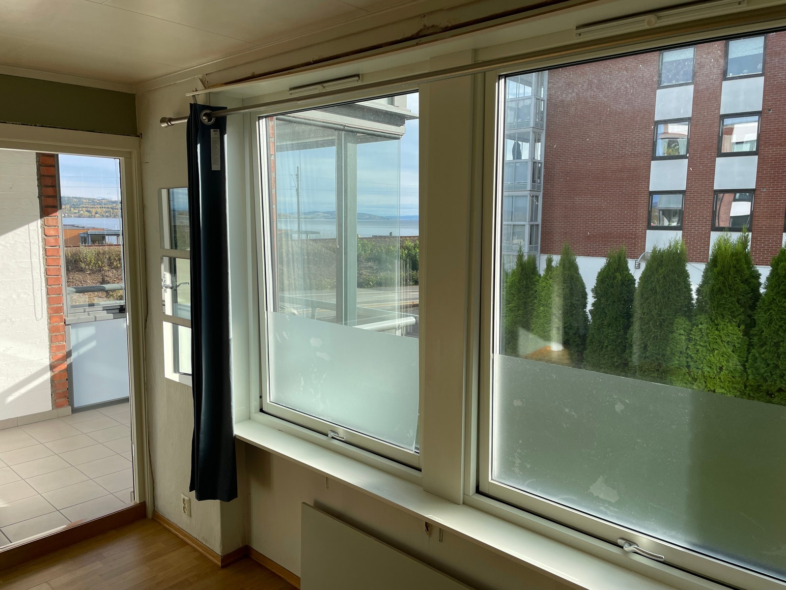 Utsikt fra stue. Galleribilde