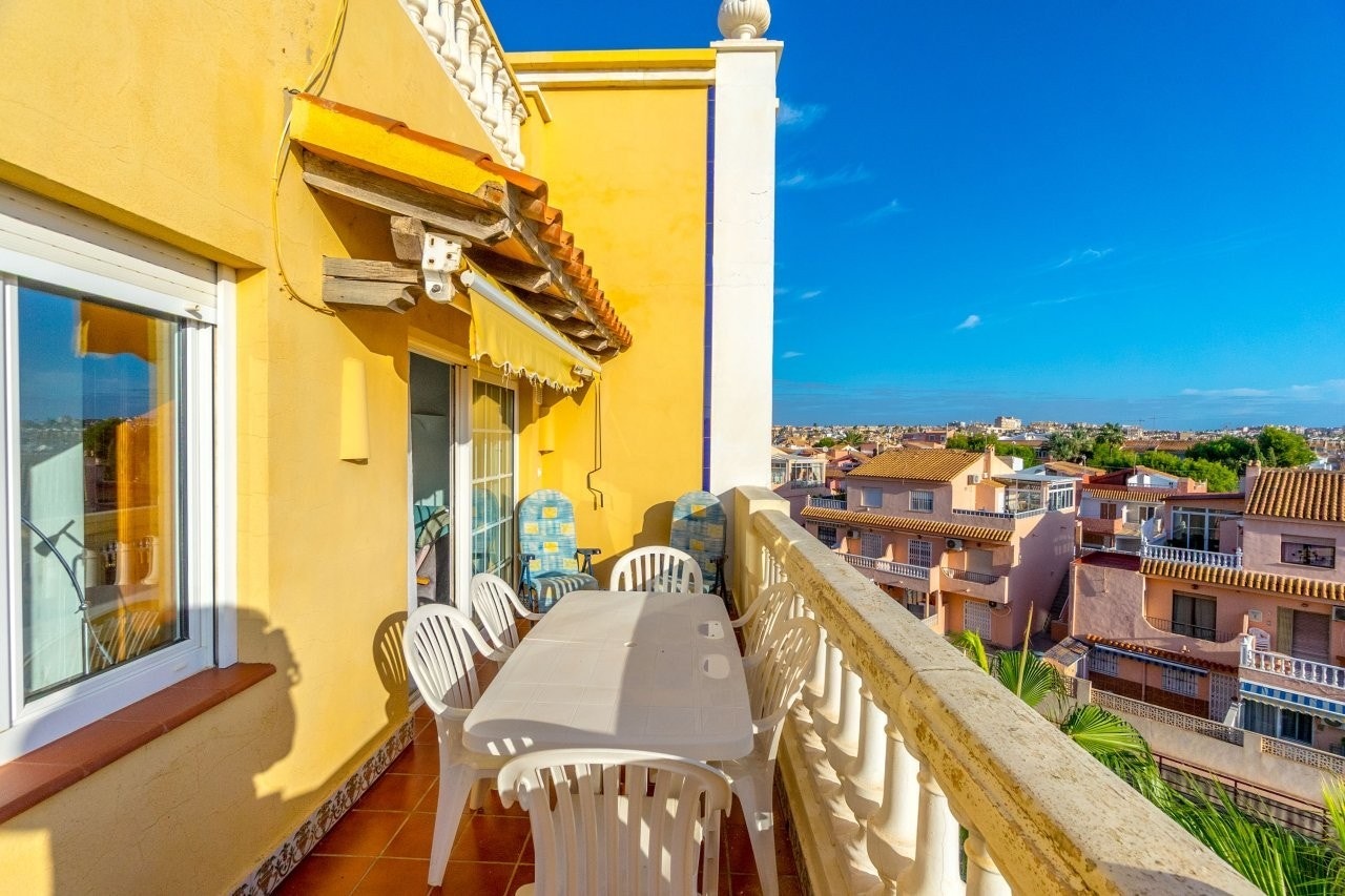 Nydelig havsutsikt fra terrassen Galleribilde