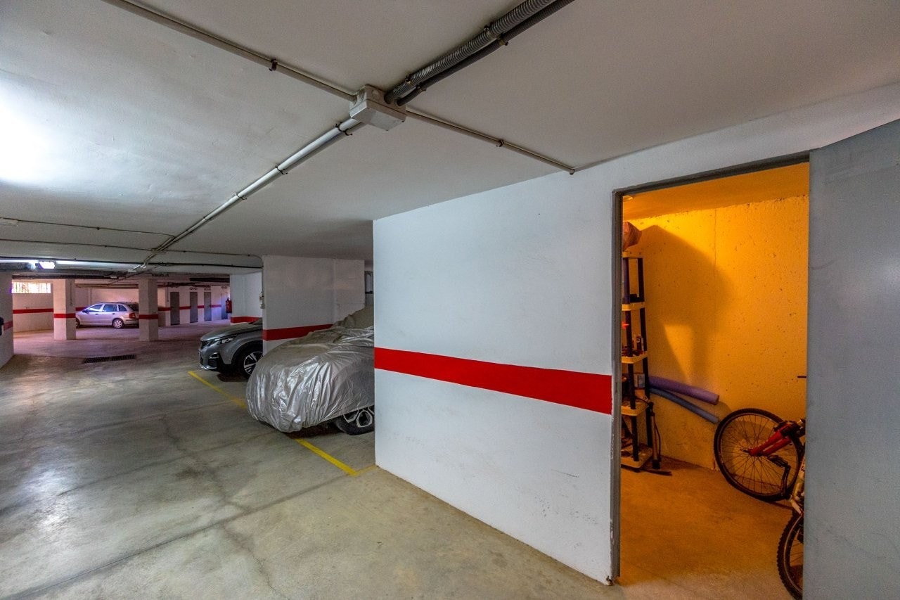 Garasje og bod Galleribilde