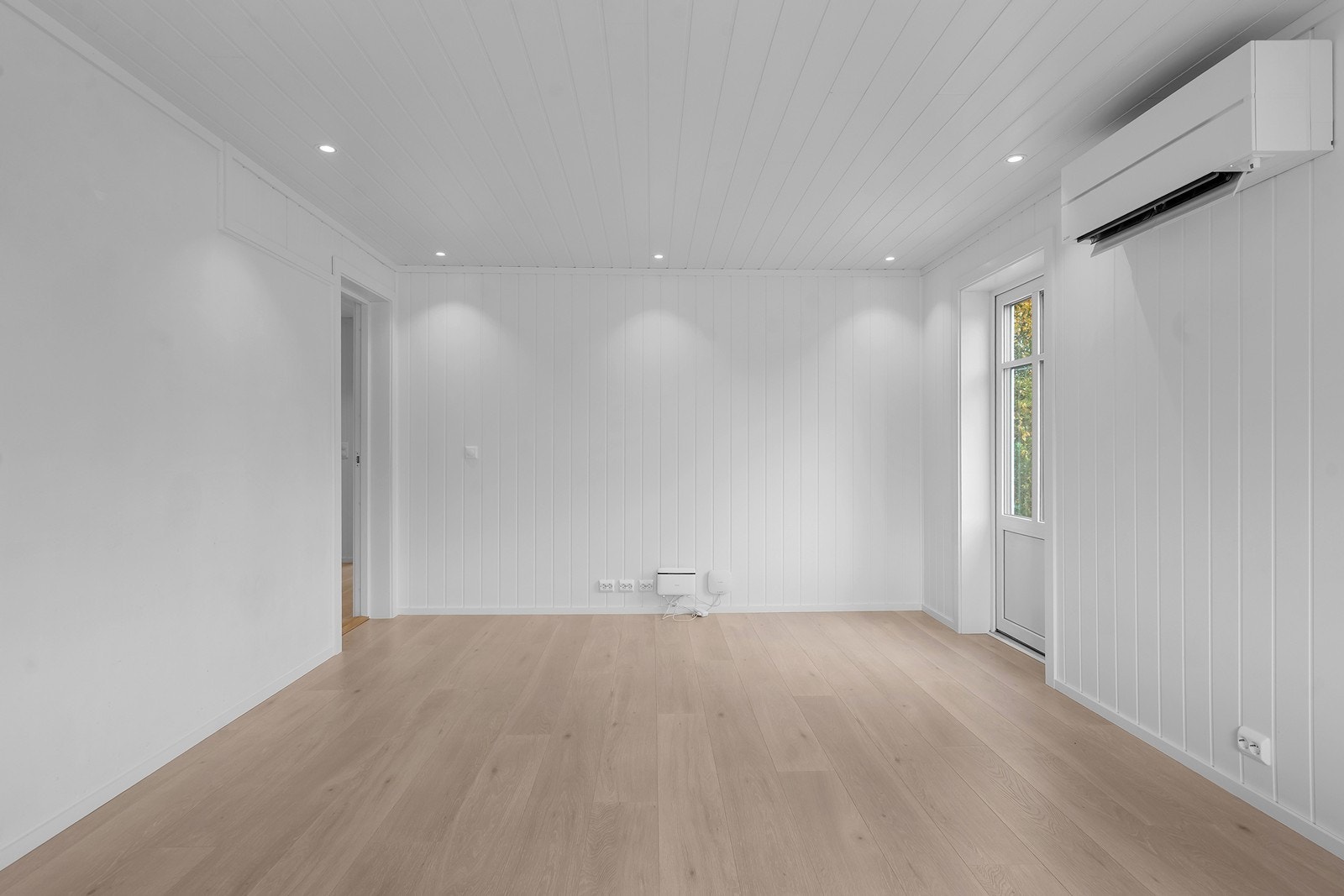 Det er installert varmepumpe i stua Galleribilde