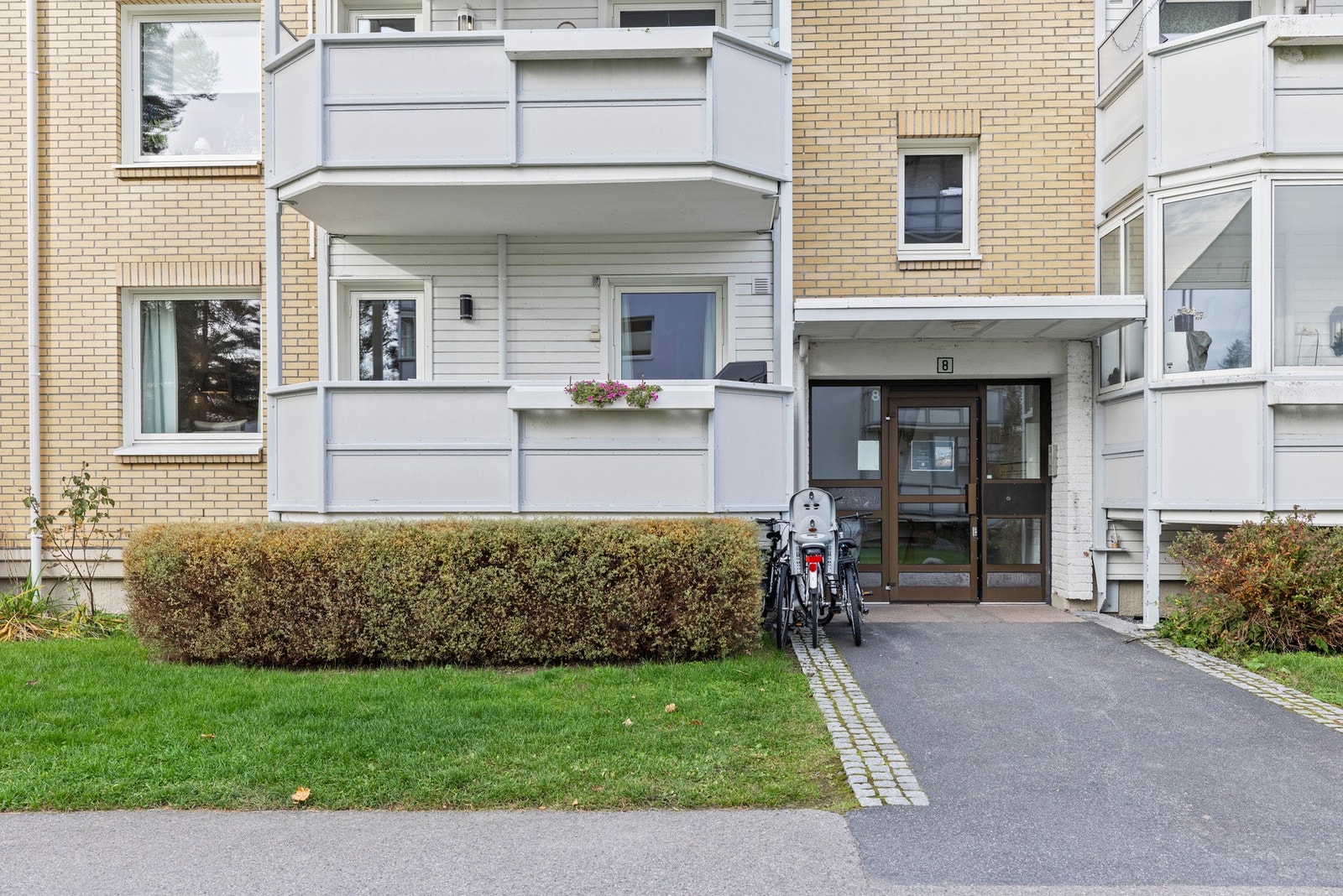 Leiligheten ligger i 1.etasje Galleribilde