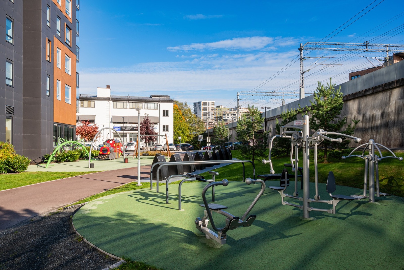 Trivelig uteområde for samvær med venner og familie Galleribilde