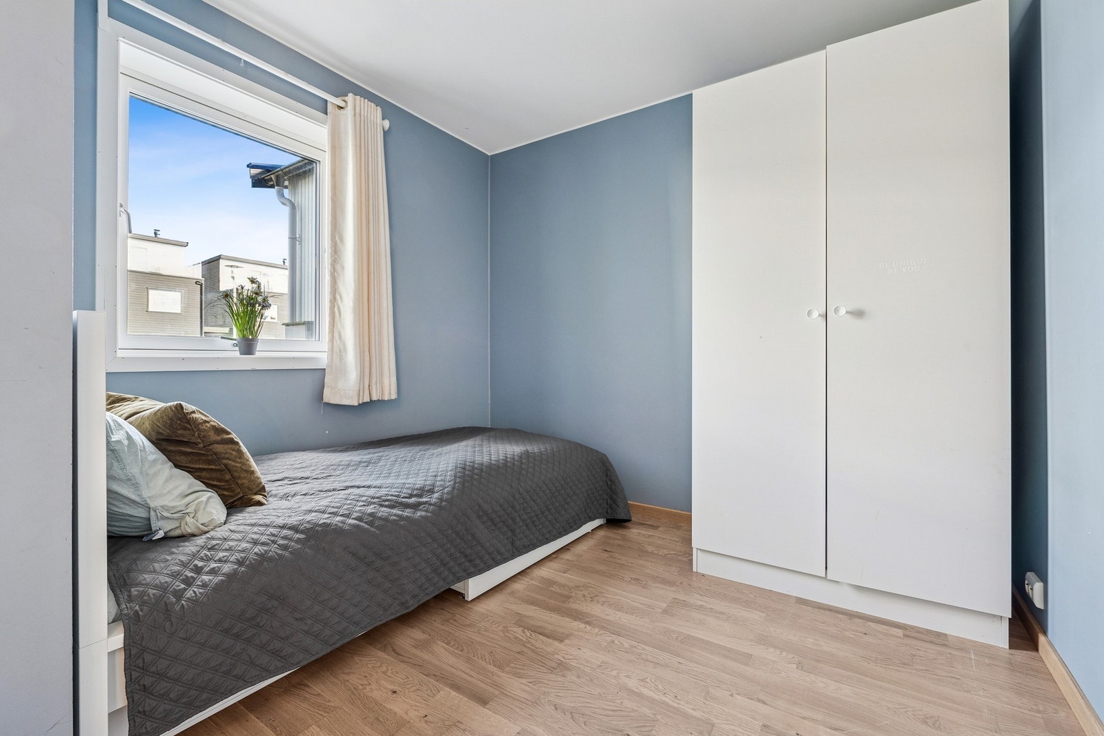 Ypperlig som barnerom, gjesterom eller kontor Galleribilde