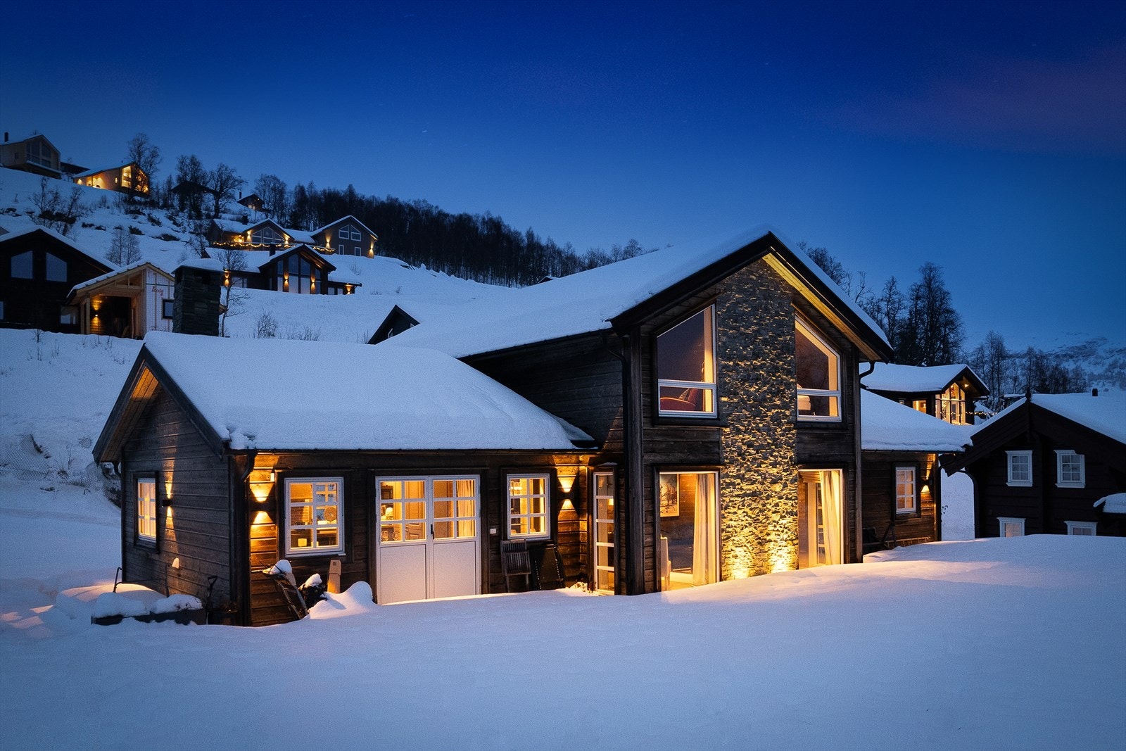 Velkommen til Rindabakkane 4! Presentert av Jostein Mo i Wmegling. Galleribilde