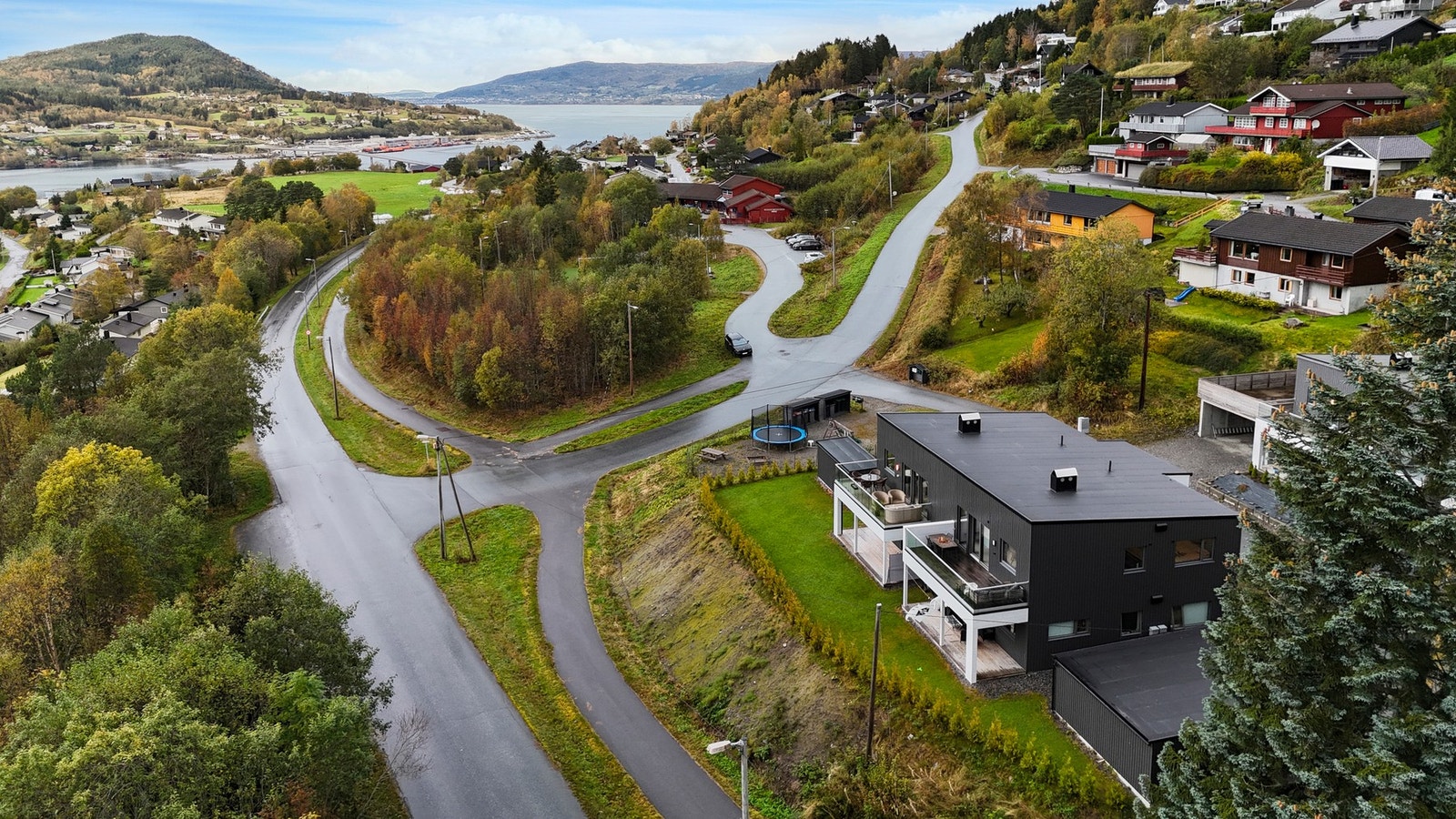 Velkommen til Gråurvegen 1D - en lekker toppleilighet med høy standard! Galleribilde