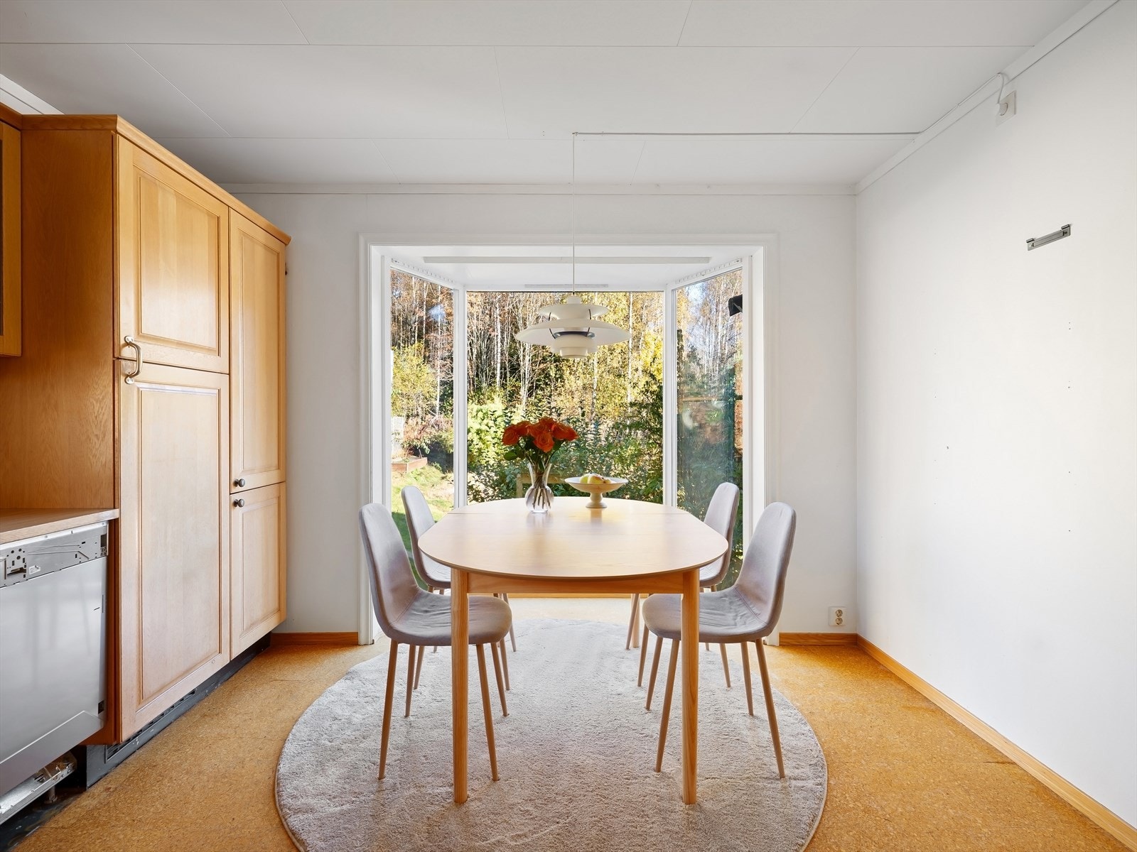 Kjøkken og spiseplass Galleribilde