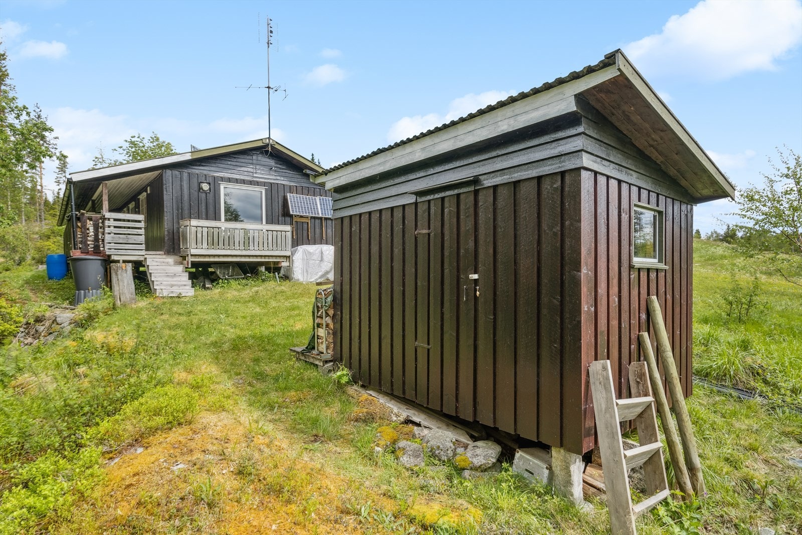 Det er også en bod på eiendommen. Galleribilde