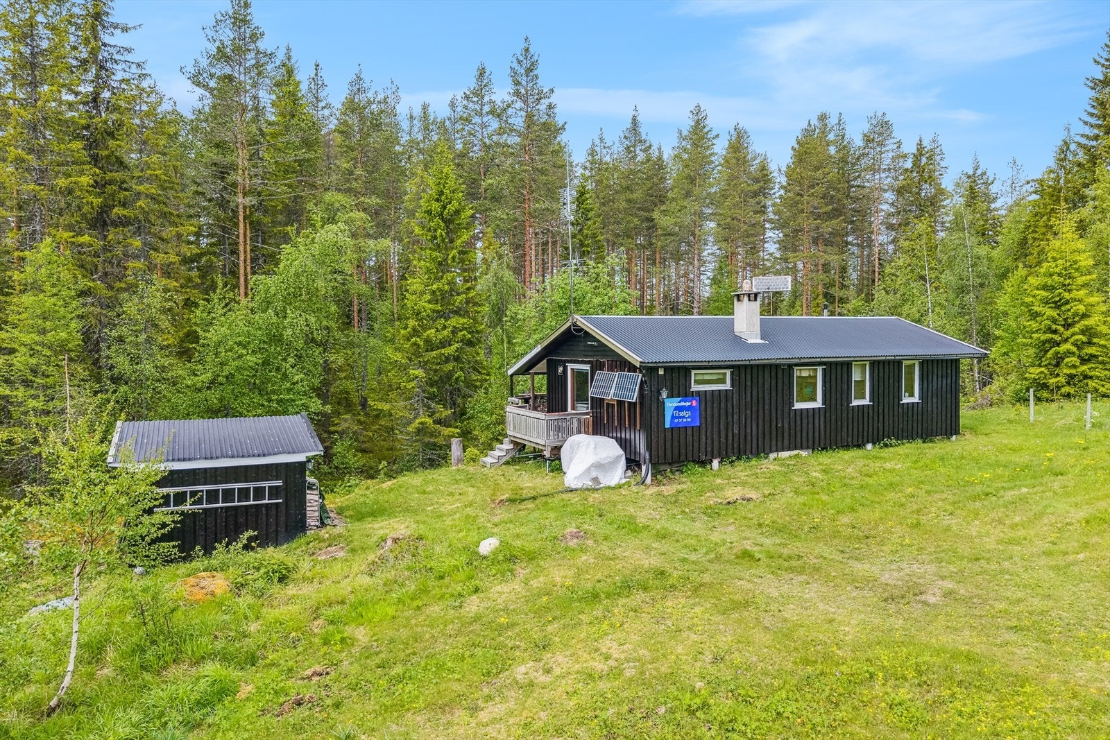 Rolige og naturskjønne omgivelser på naturperlen Fjorda. Galleribilde
