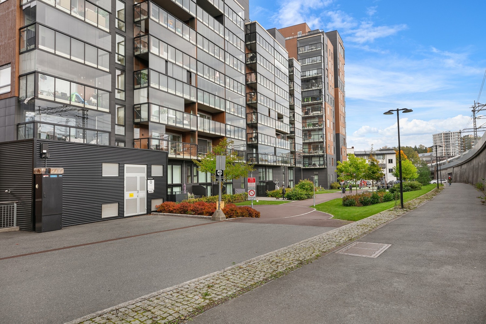 Inngangsparti vendende i retning mot Sandvika storsenter Galleribilde