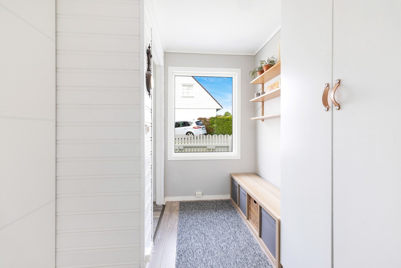 Entré. Galleribilde