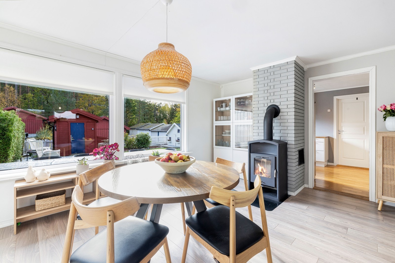 Kjøkkenet er adskilt fra stuen. Galleribilde