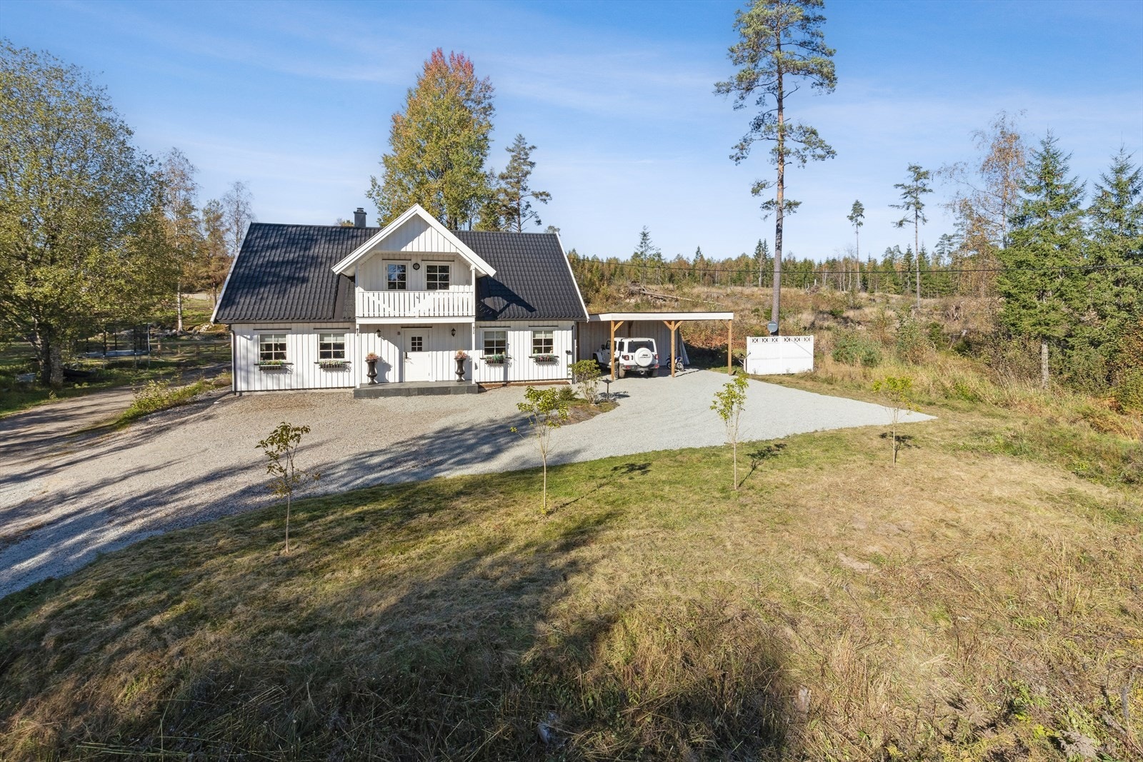 DNB Eiendom ved Patrick Alexander Pinto har gleden av å presentere Tverrveien 17! Galleribilde