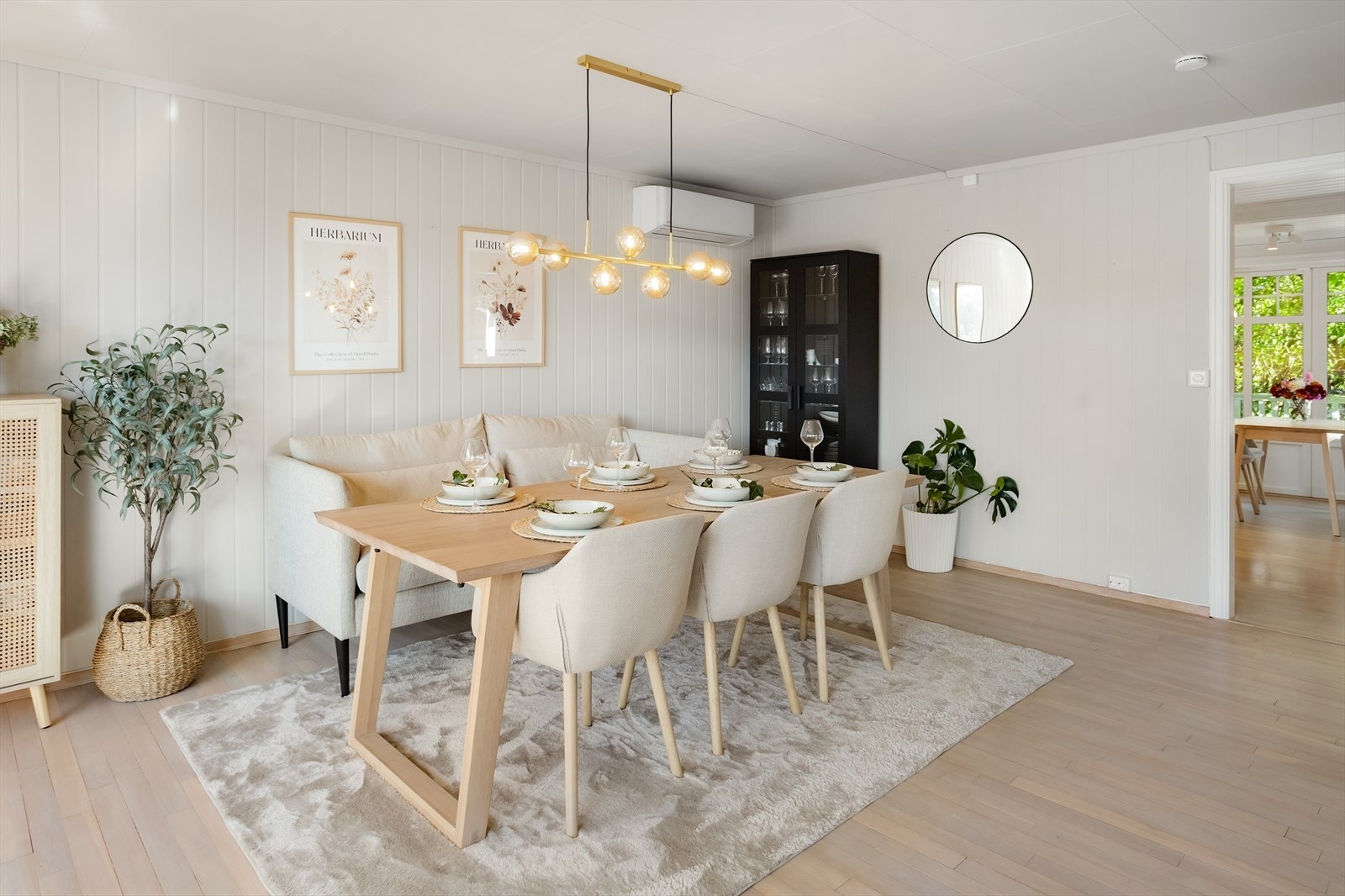 Spisestue - varmepumpe gir stabilt og godt inneklima Galleribilde