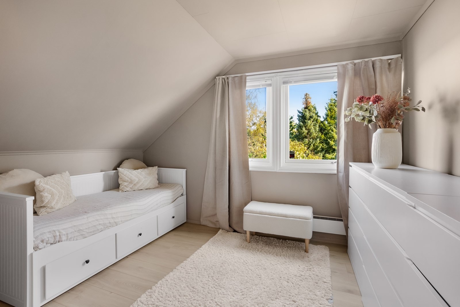 2 av 3 soverom Galleribilde