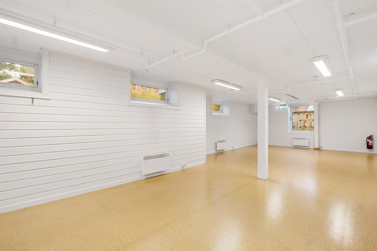 Stort hobbyrom i kjeller Galleribilde