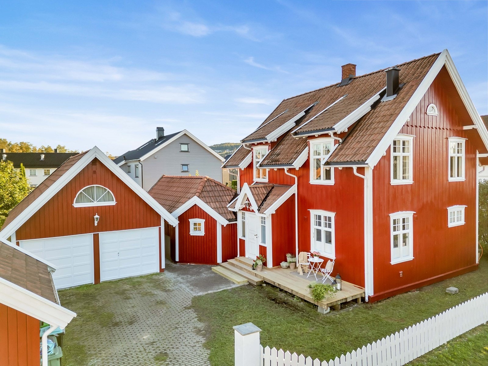 Velkommen til Sverres gate 8, presentert av Kenneth Andreassen i Nordvik Lillestrøm! Galleribilde