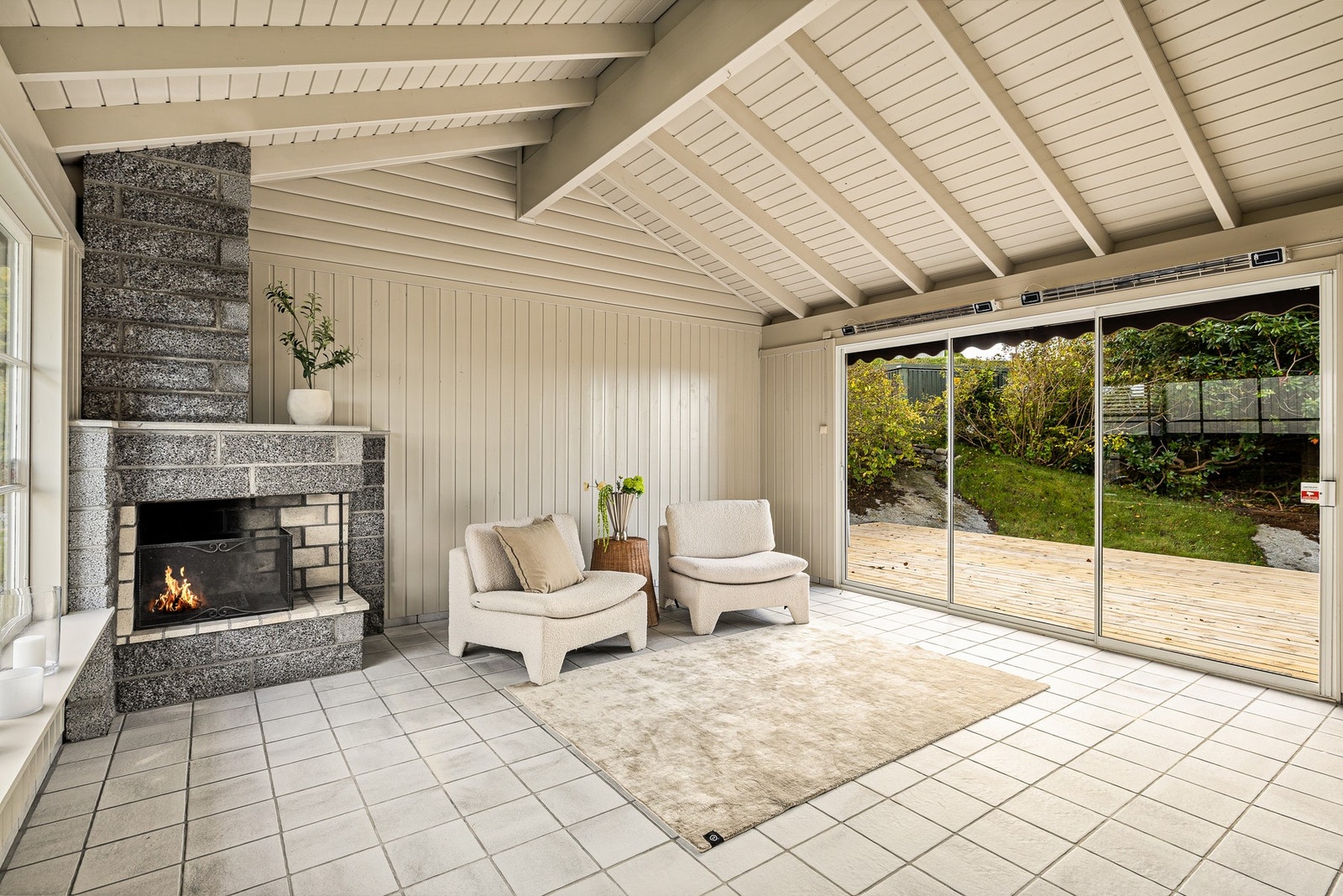 Stor og koselig utestue Galleribilde