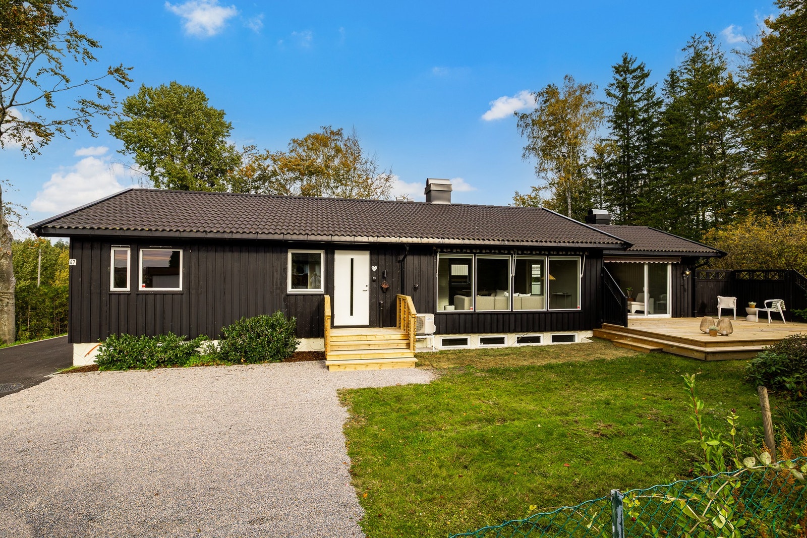 Velkommen til innflyttingsklar bolig med flere fine bruksmuligheter! Galleribilde