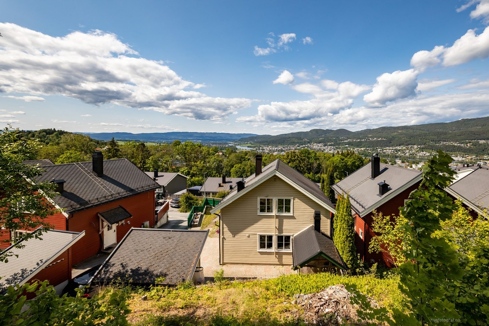 Velkommen til Liljekroken 54 - Nydelig utsikt og flott beliggenhet på feltet Galleribilde