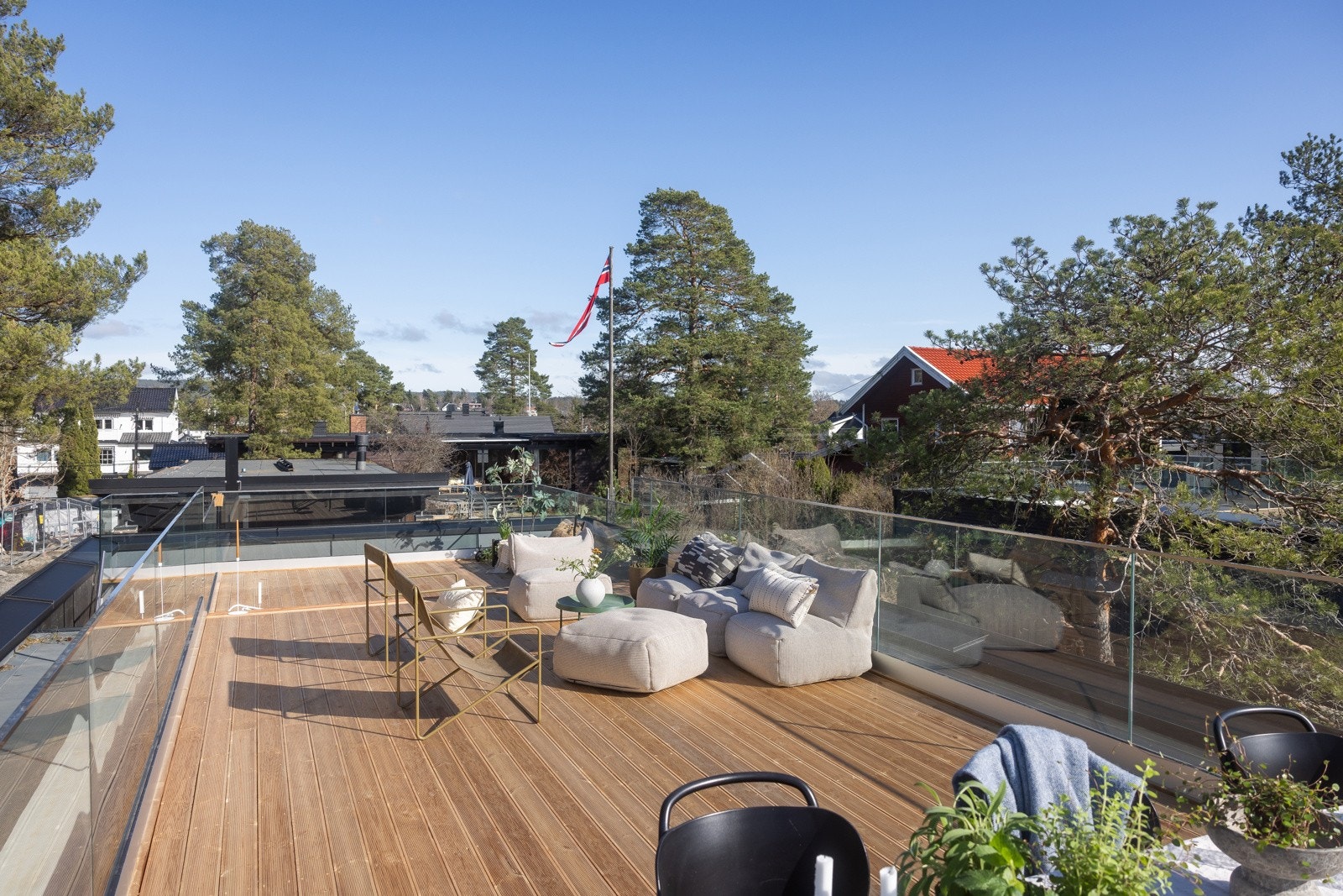 Takterrassen kan enkelt deles inn i ulike soner etter behov. Galleribilde