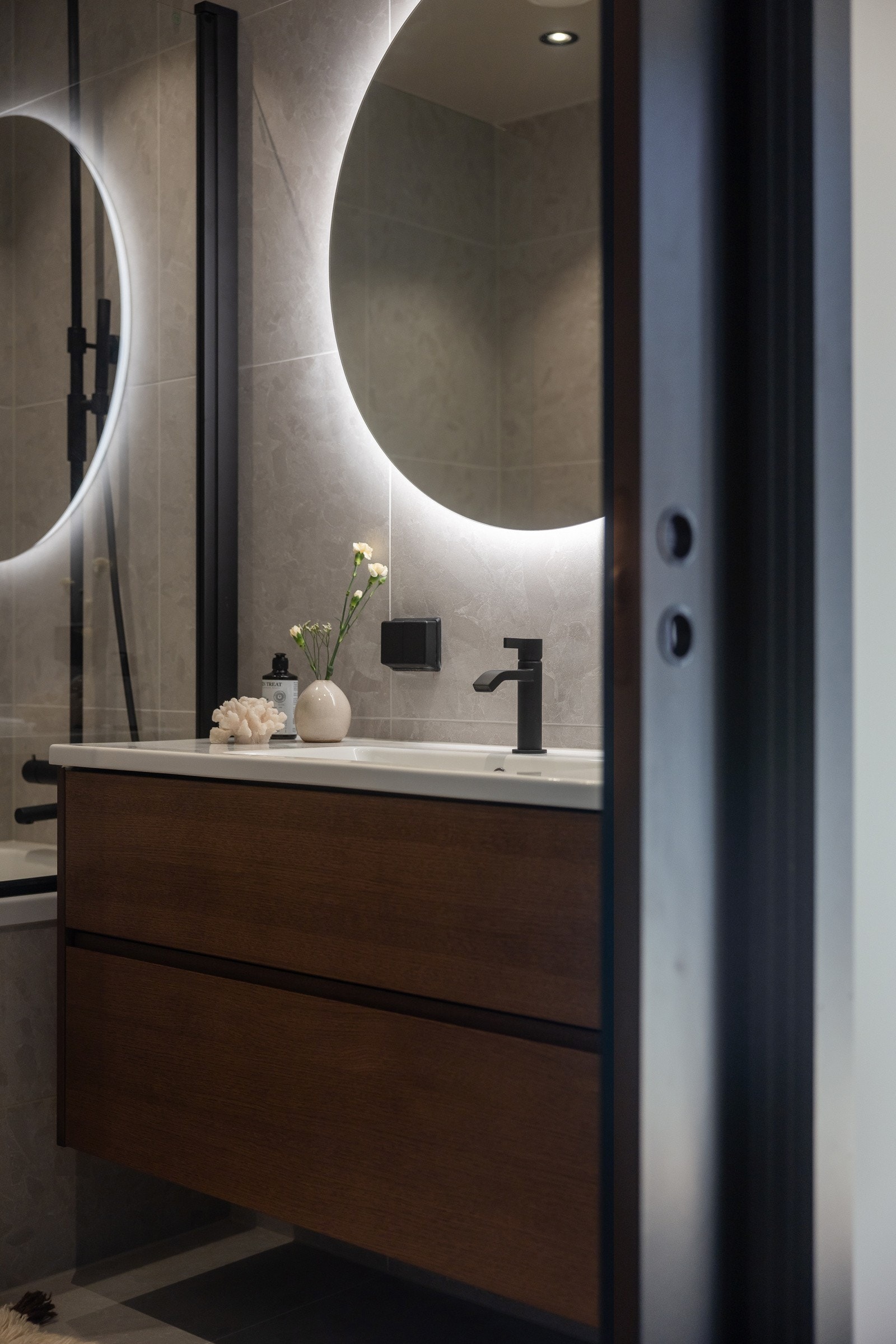 Bad 1. etasje Galleribilde