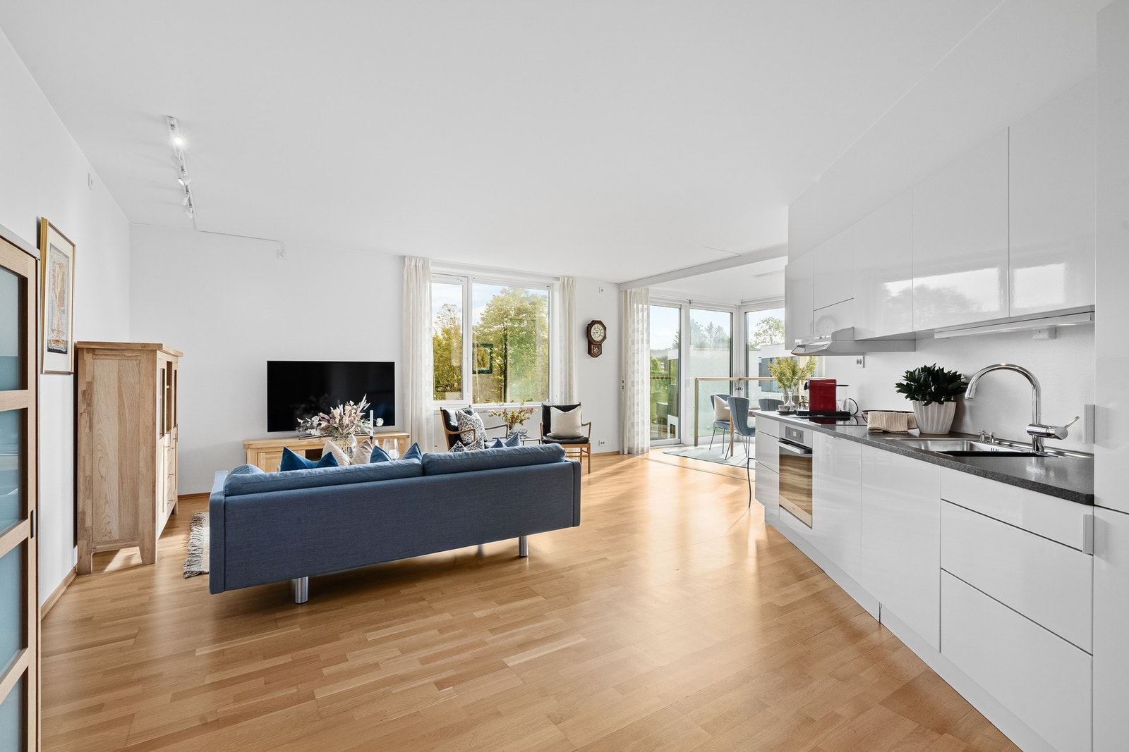 Stuen kan enkelt innredes i ulike soner. Galleribilde