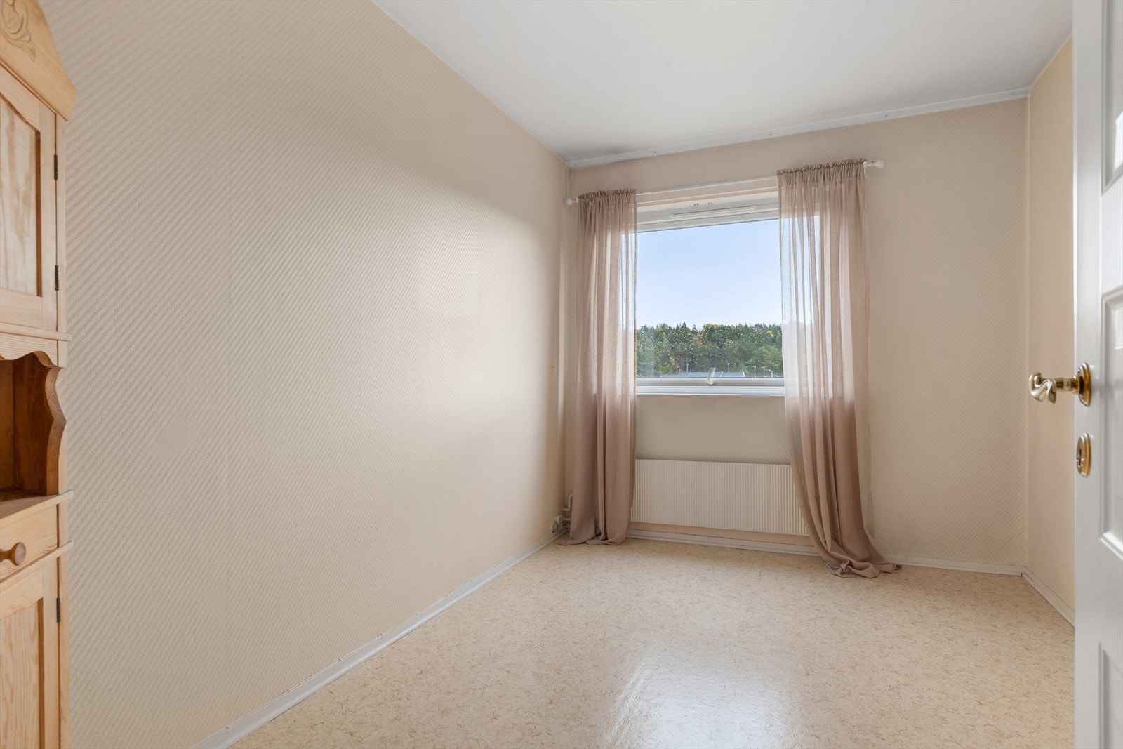 Soverom 2. Også dette med god størrelse Galleribilde