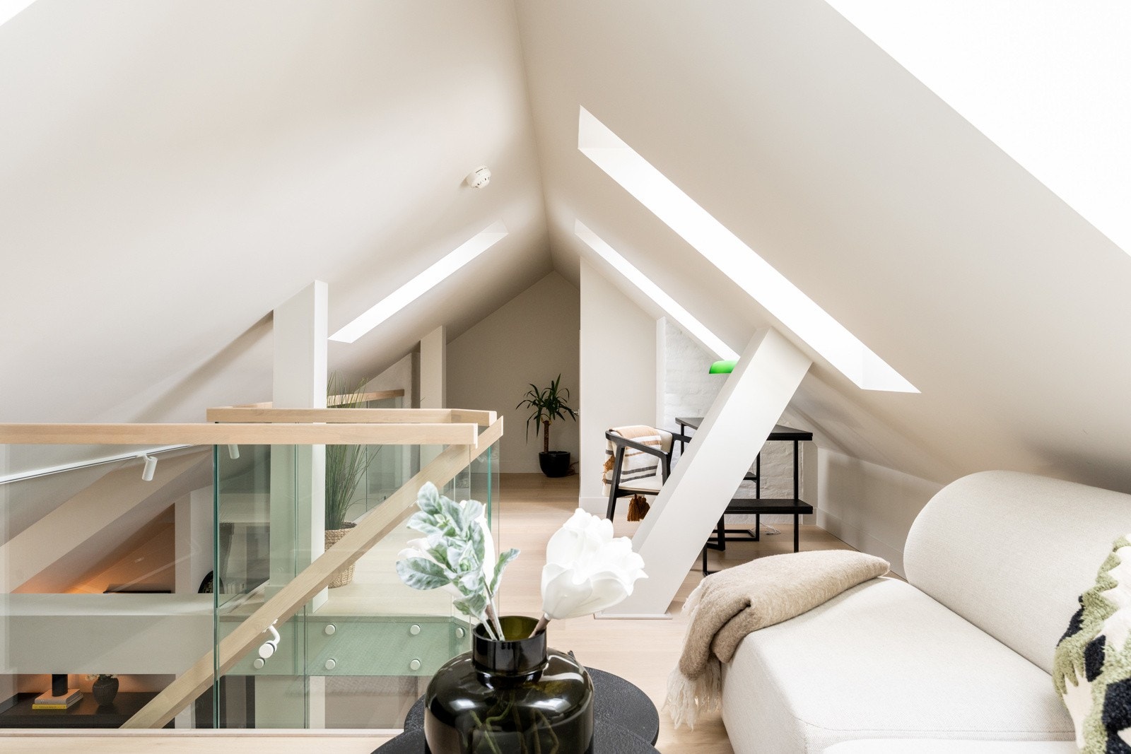 Hems/loftstuen gir boligen en ekstra oppholdsplass med mange bruksområder. Galleribilde