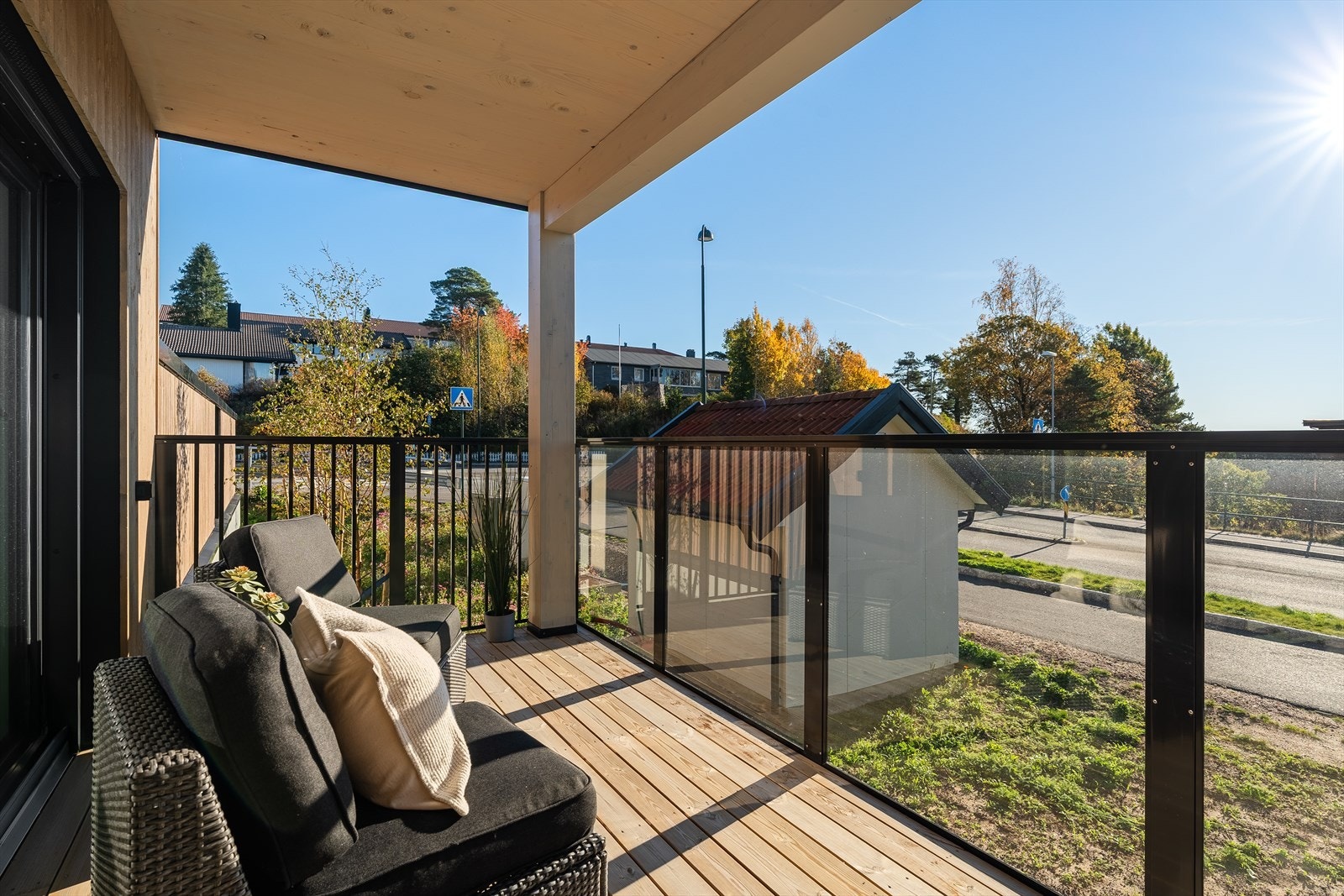 Solrik terrasse Galleribilde