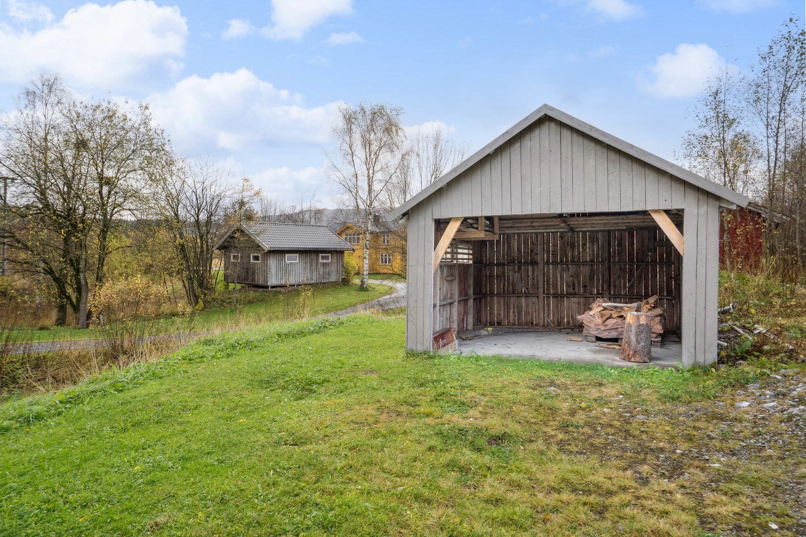 Carport/utebod Galleribilde