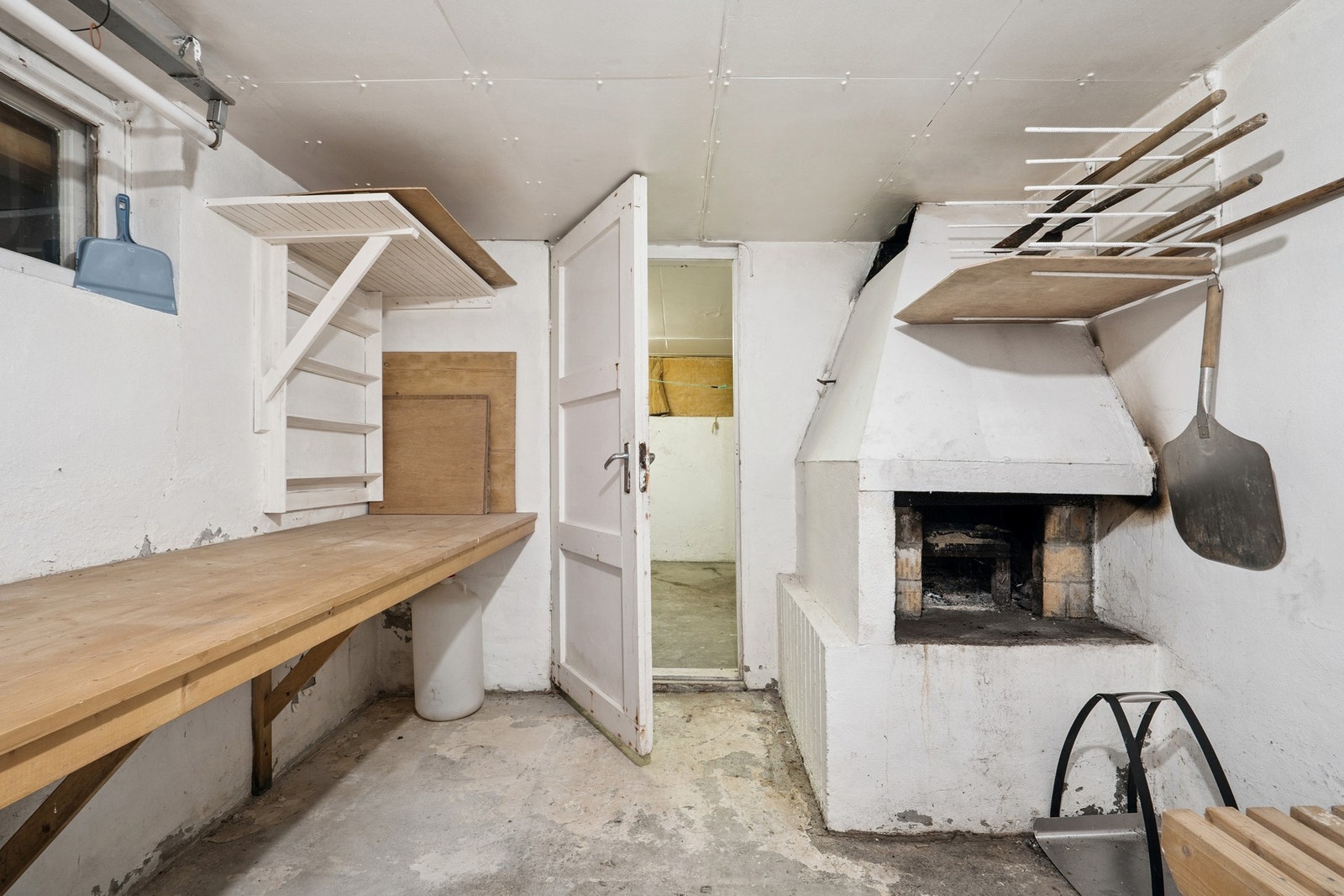 I kjelleren har du muligheten til å steke kamkaker, eller kanskje pizza? Galleribilde