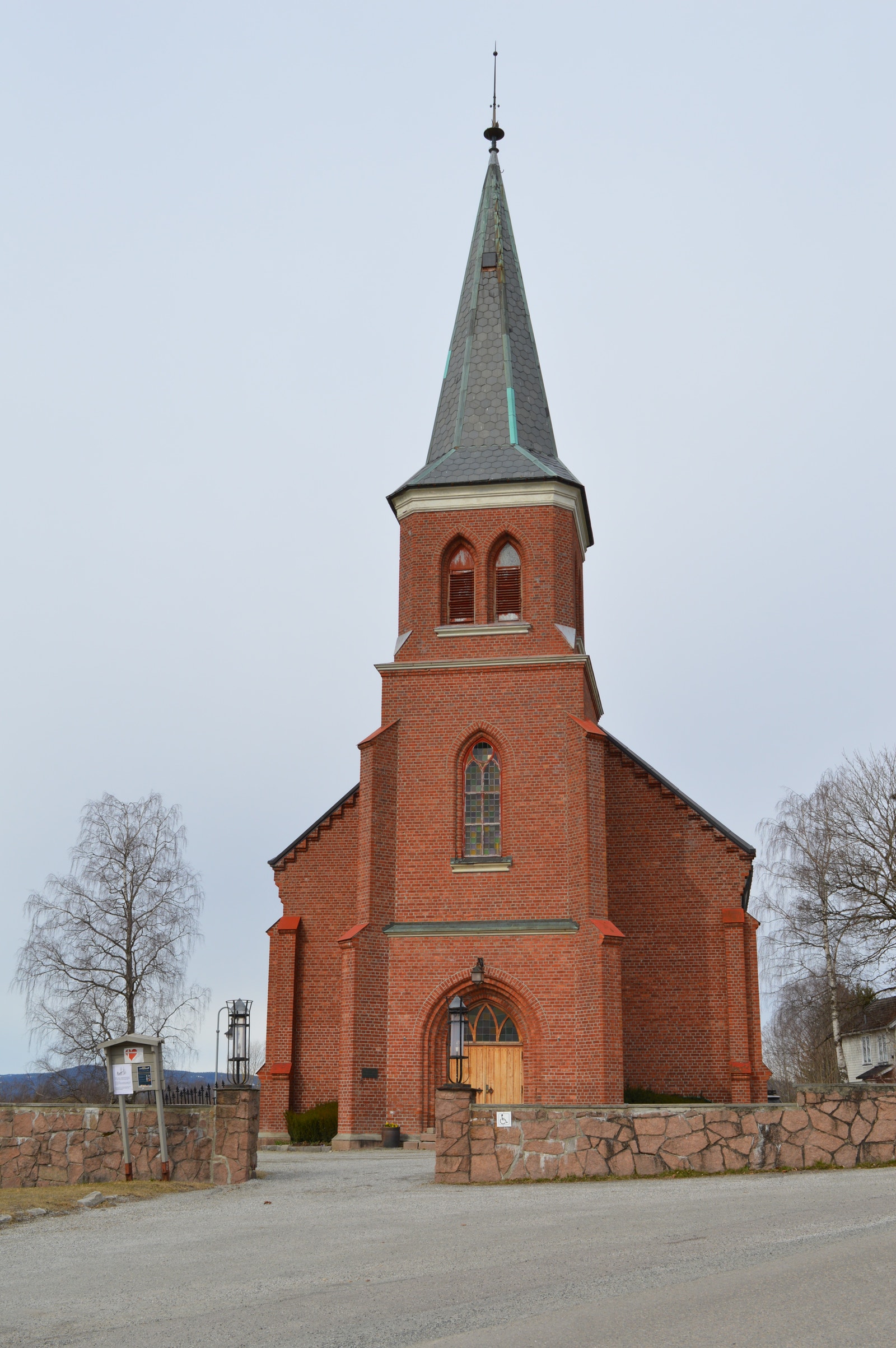 Skoger kirke