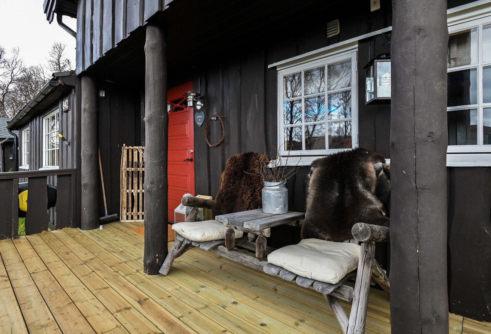 Inngangsparti. Galleribilde