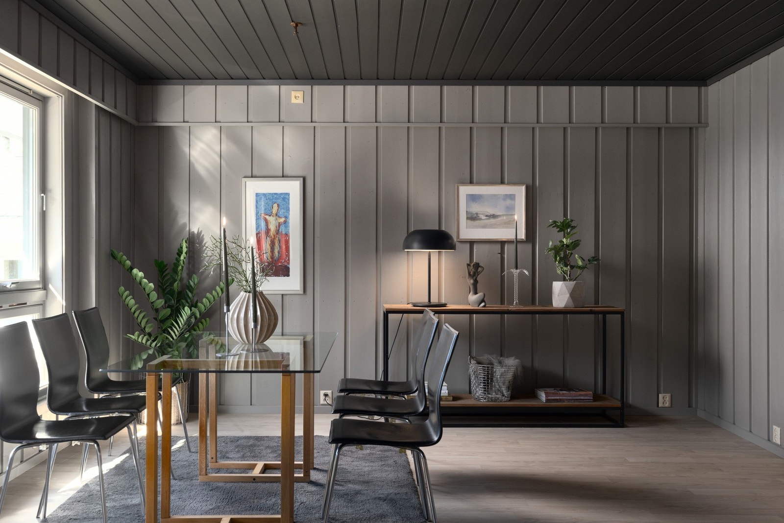 Behagelig fargevalg som gir et moderne uttrykk. Galleribilde