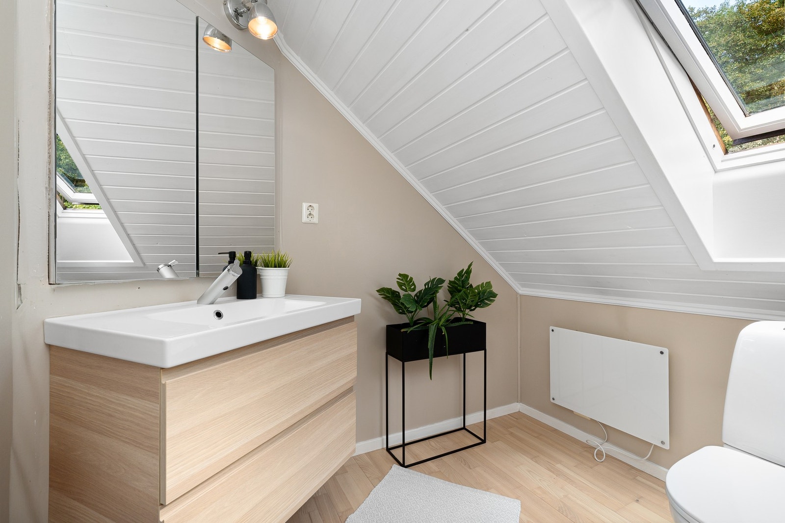 - Oppgradert toalettrom/wc i samme etasje - Galleribilde