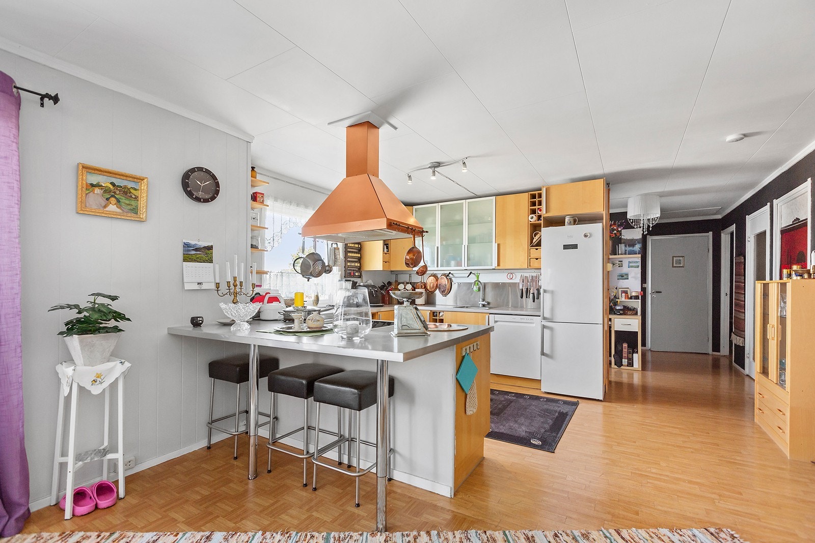 Stort og arbeidsvennlig kjøkken Galleribilde