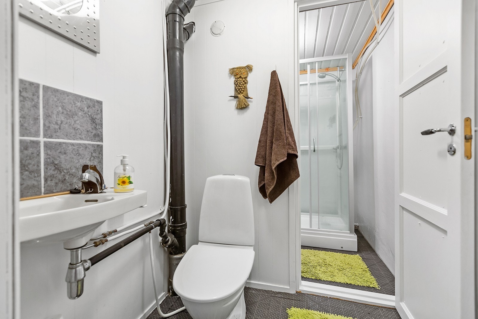 Bad i underetasje Galleribilde