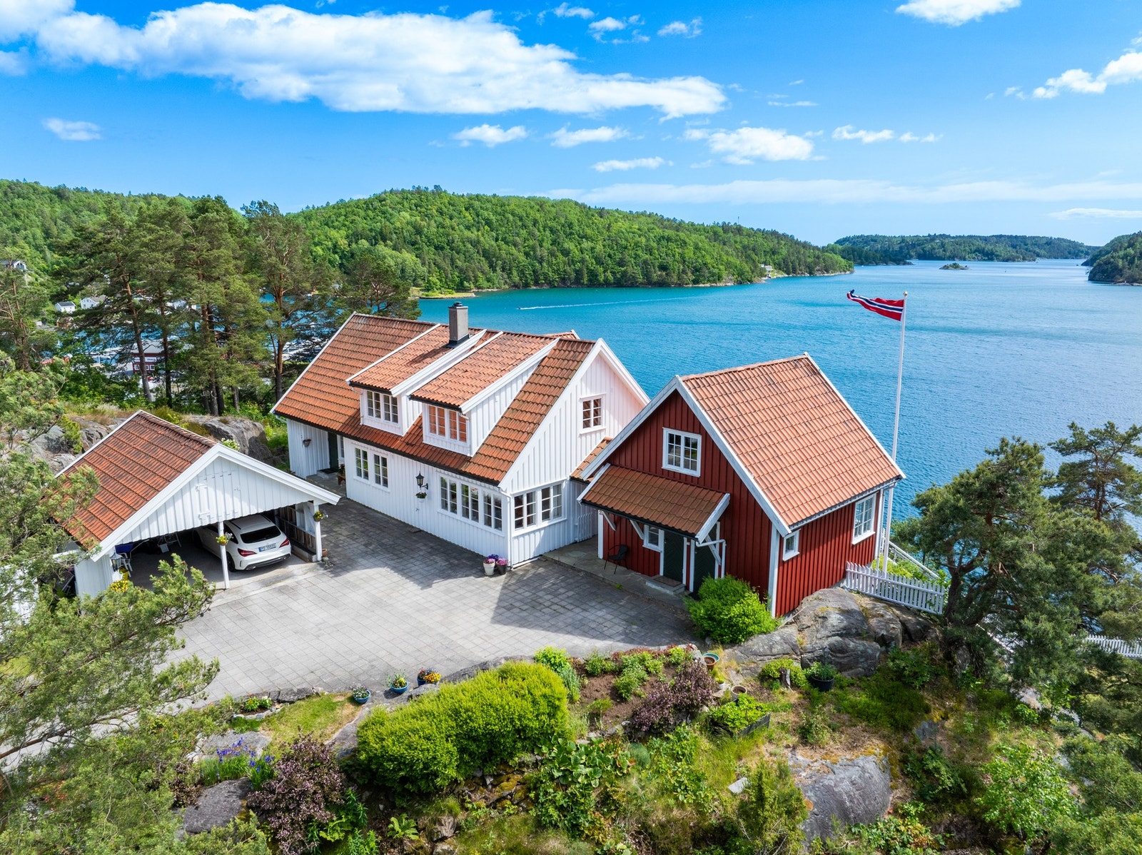 Privatmegleren ved Maren Goderstad har gleden av å presentere Skipperheia 23. Galleribilde
