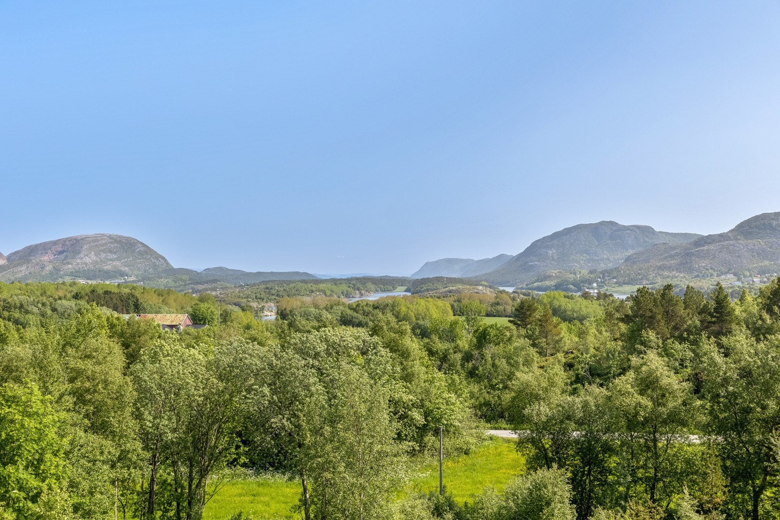 Utsikt over nærområdet. Galleribilde