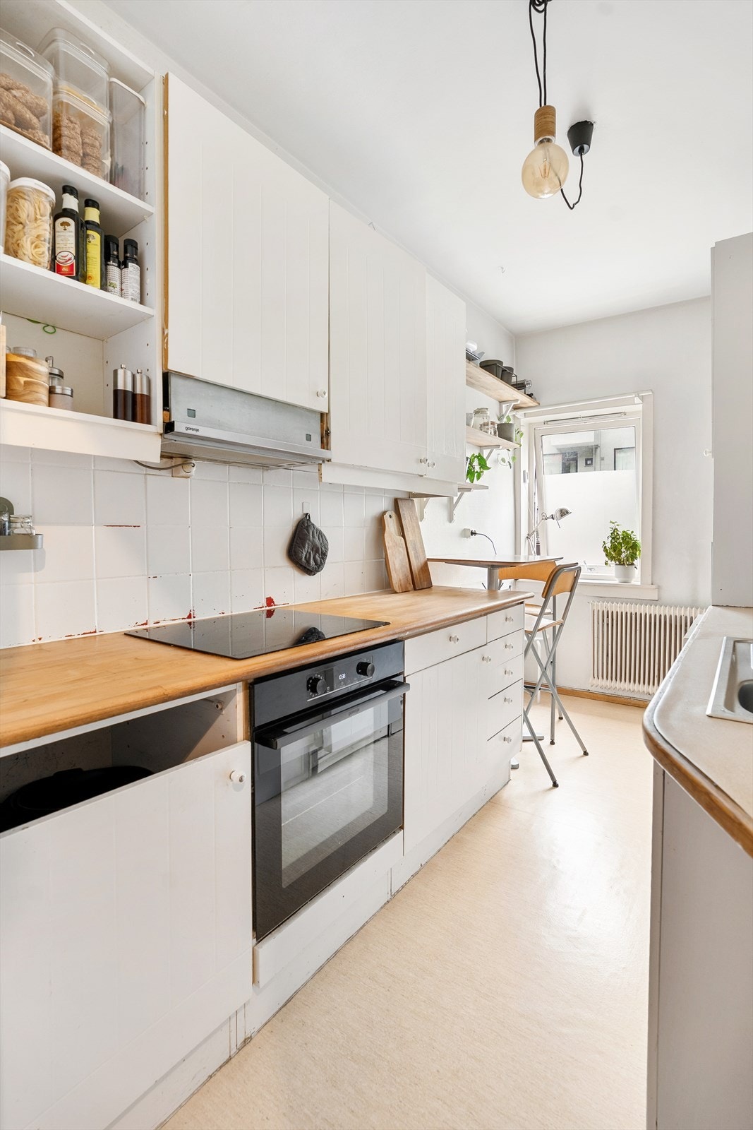 Det er også plass til en mindre spisegruppe, perfekt til frokost og mindre måltider. Galleribilde