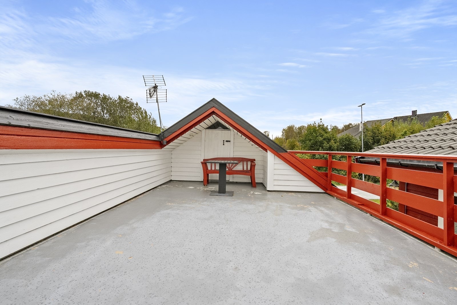 Tilkomst til garasjeloft Galleribilde