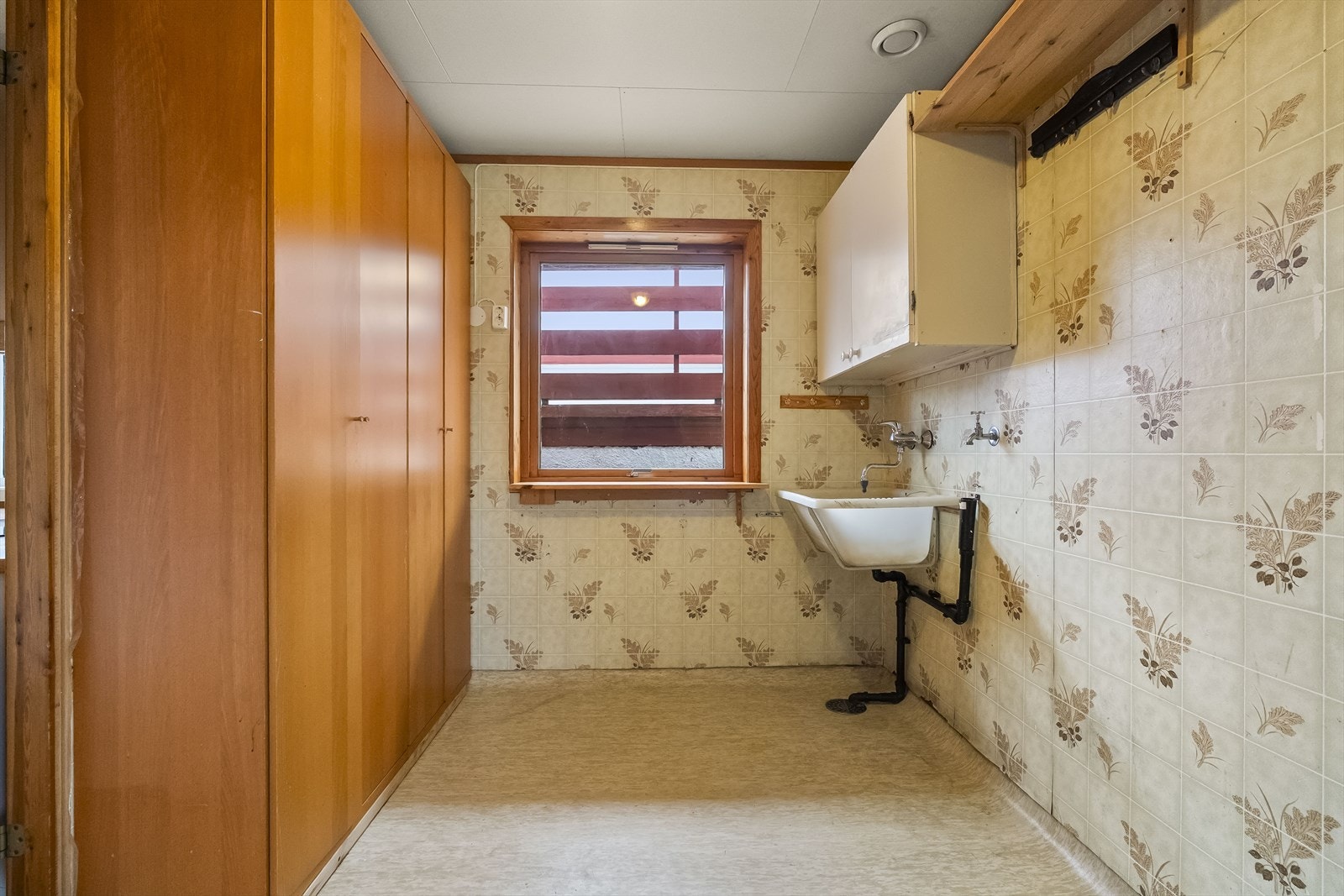 Vaskerom Galleribilde