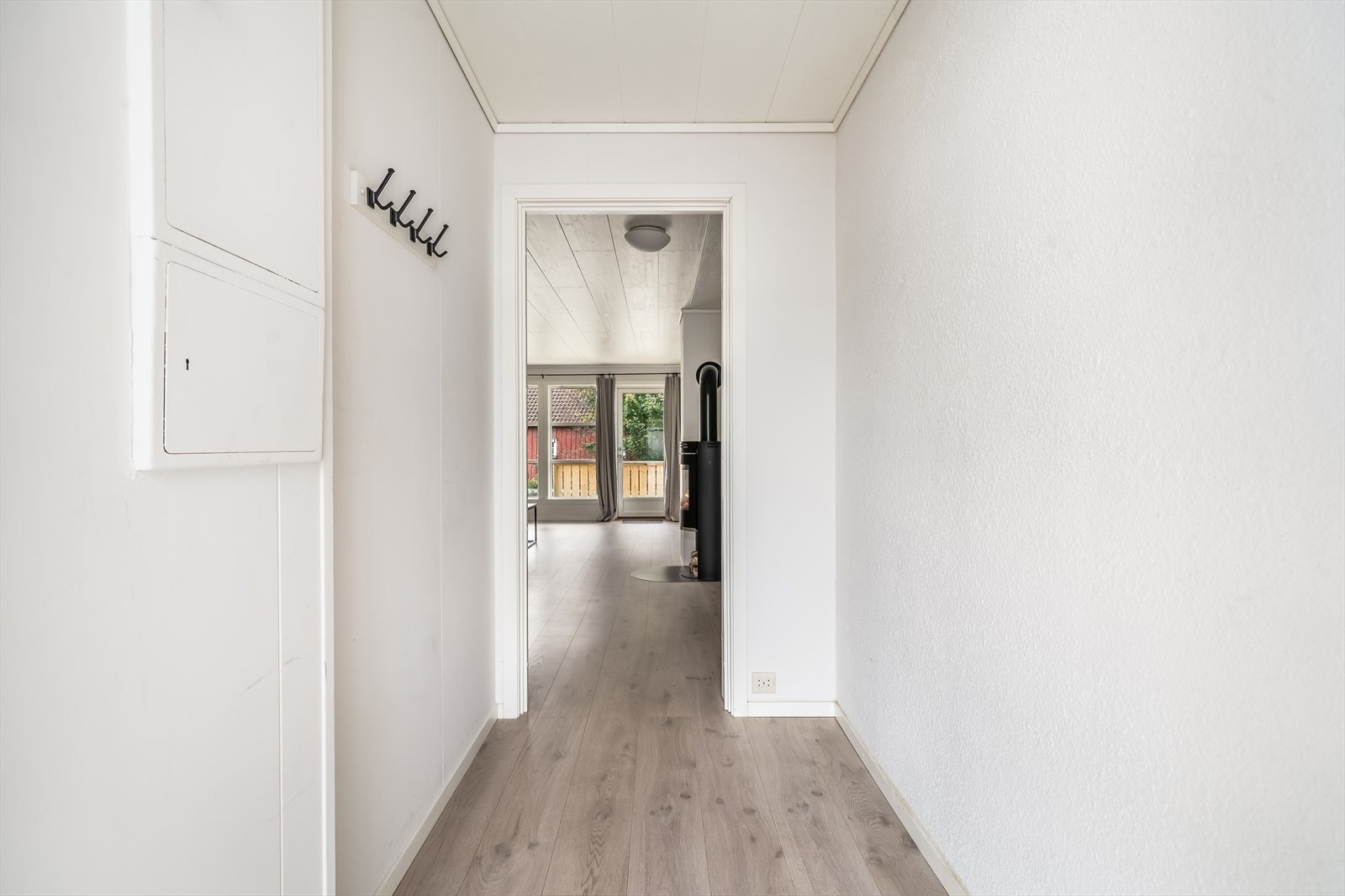 Gang med avkledsningsplass. Galleribilde