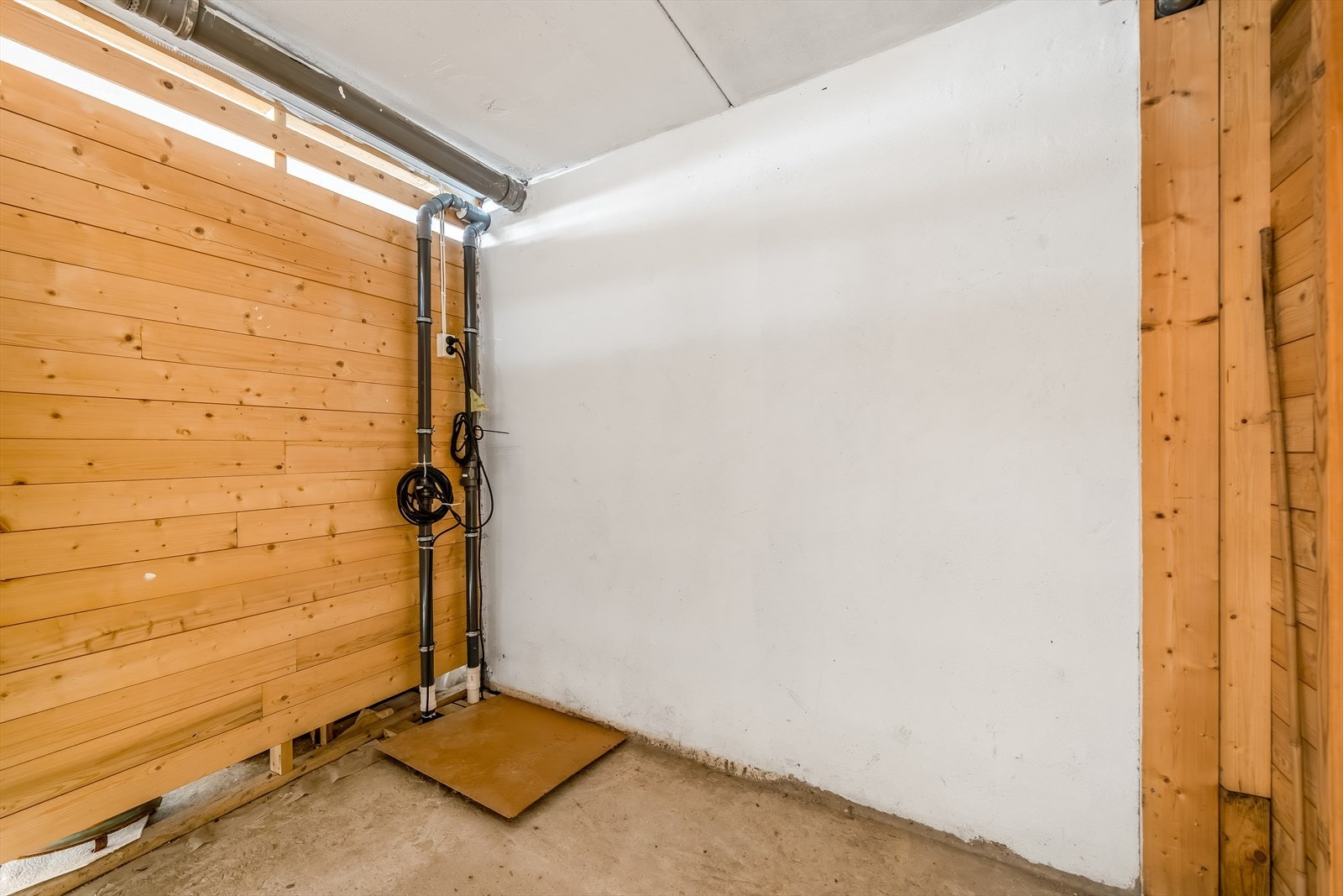 Stor bod med gode lagringsmuligheter. Galleribilde