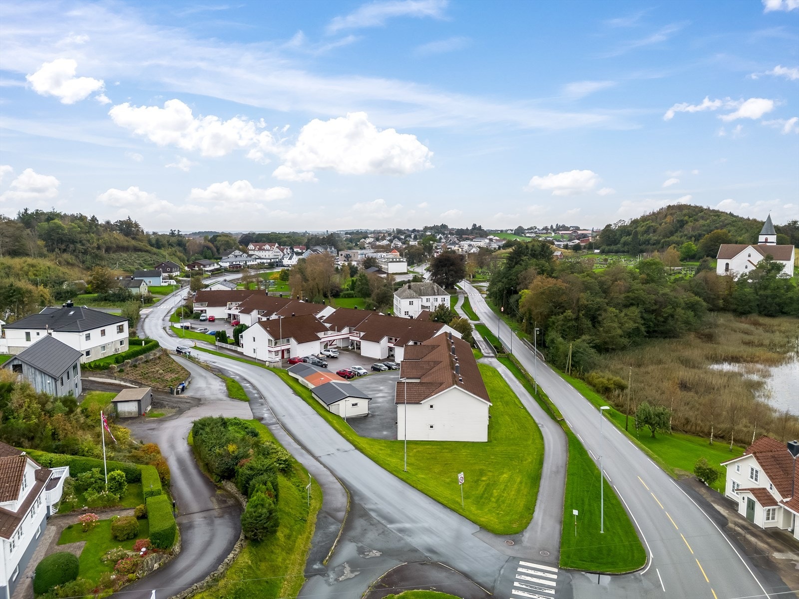 Kort avstand fra Vansetun til Vanse sentrum med alle fasiliteter. Galleribilde