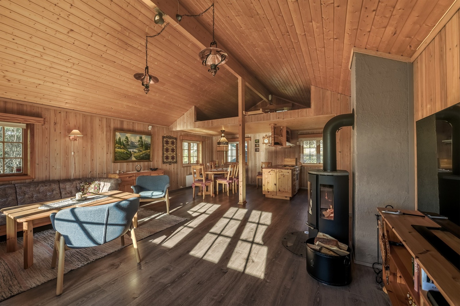 Både den originale hytta og tilbygget er ekstra isolert utover det som var vanlig på den tiden. Galleribilde