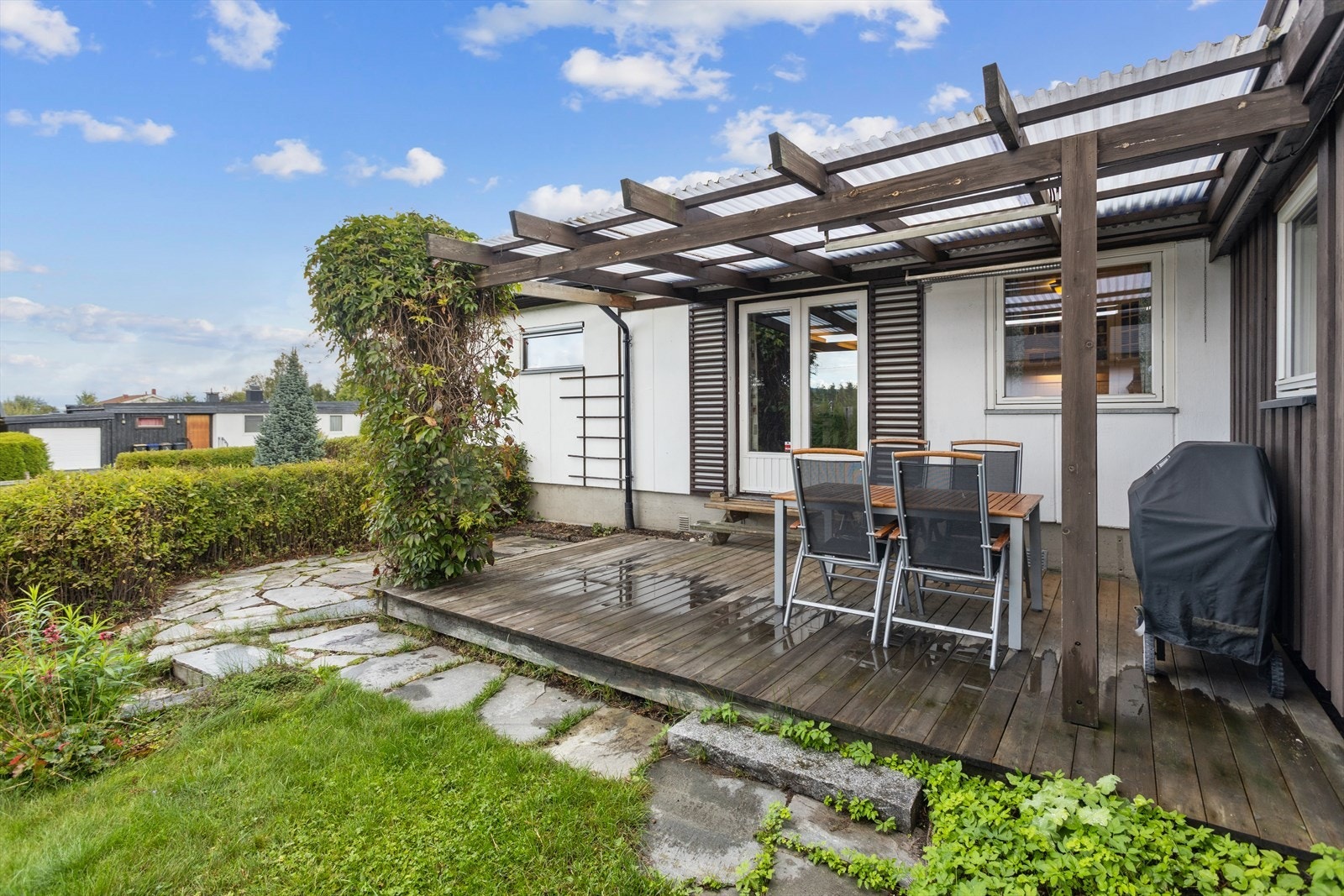 Terrasse. Galleribilde