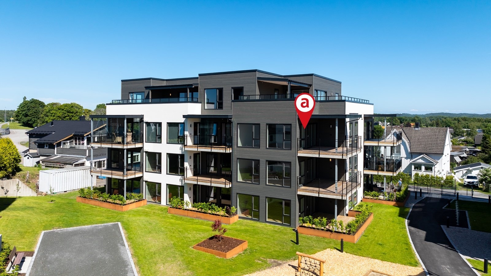 Velkommen til en flott ny leilighet i 3. etasje med stor solrik balkong Galleribilde