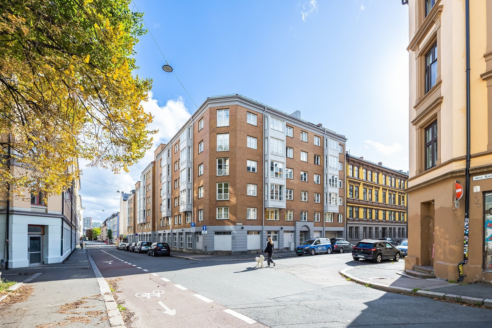 Jens Bjelkes gate 5 ligger utrolig sentralt til ved Nedre Grünerløkka. Velkommen til visning! Galleribilde