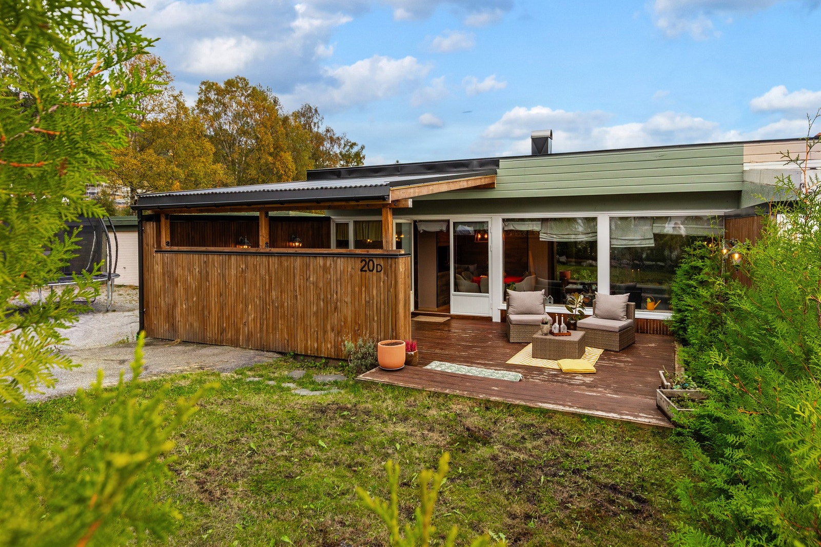 Rekkehus fra 1970 beliggende i Mosevegen i Fremmerholen. Galleribilde